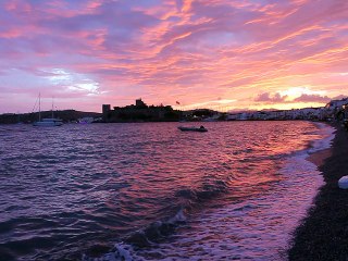 Aşk-ı Bodrum'da bir akşam üstü.