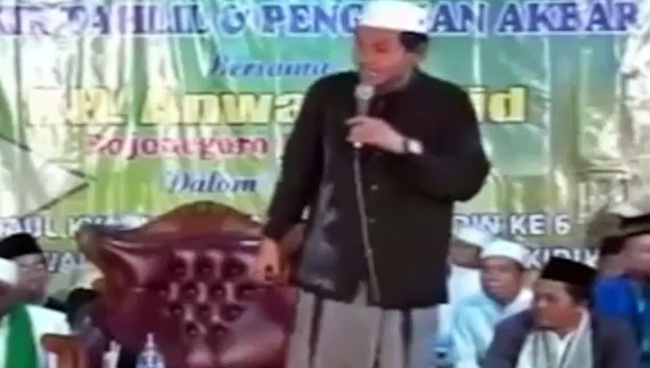 KH Anwar Lucu BEDO WONG APIK KARO ELEK Part 2 of 3