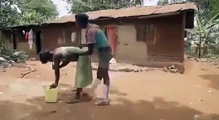 Funny African Dancing (i'm sorry)