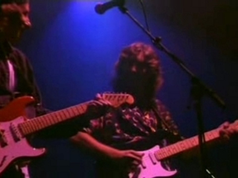 Dire Straits - On Every Street