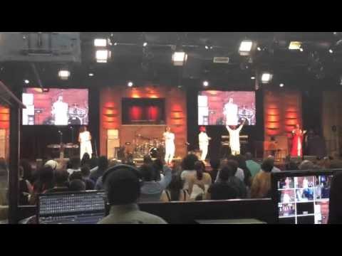 LIVRE' @ Erica Campbell's Help 2.0 Tour LA