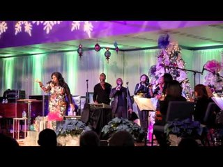 Kim Burrell sings with Livre AGAIN!