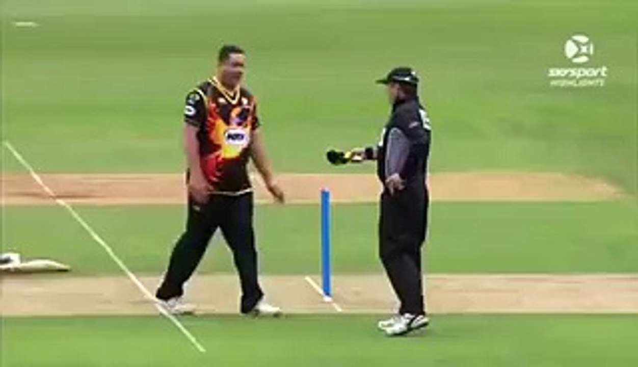 Amazing Run Out by Jesse Ryder