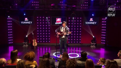 Vianney - "Labello" en Concert Très Très Privé