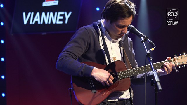 Vianney reprend Cabrel en Concert Très Très Privé