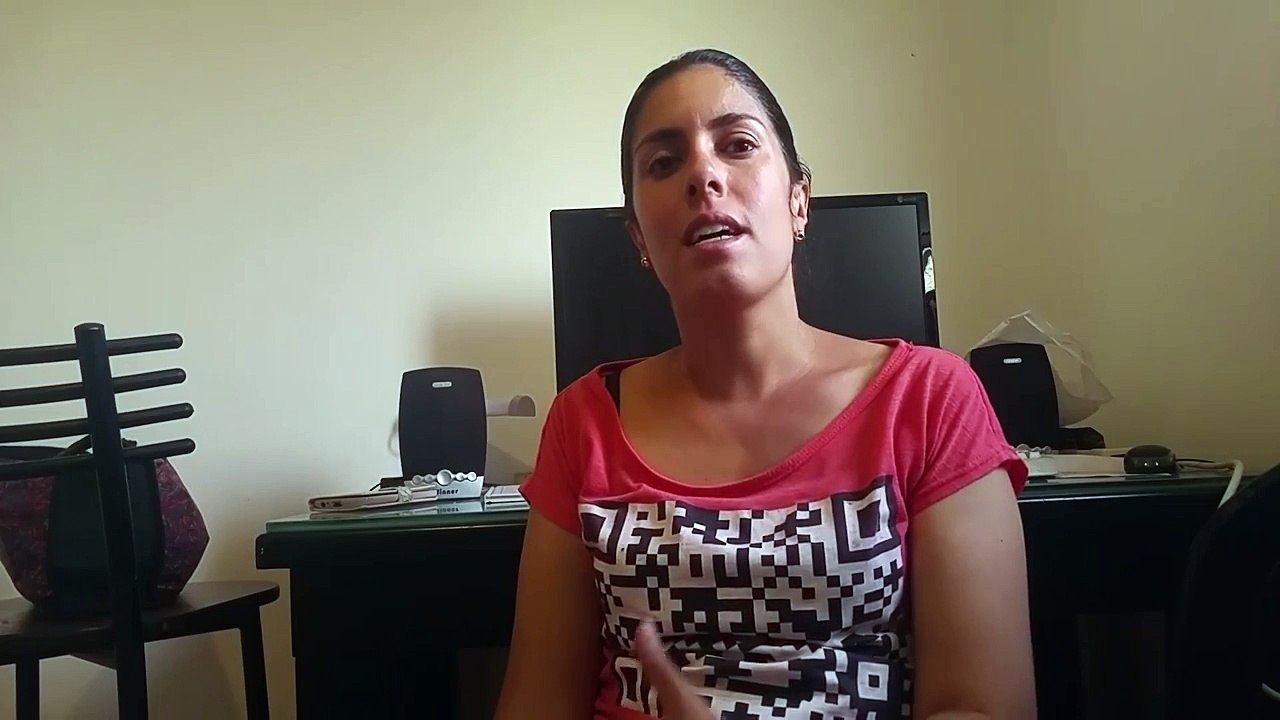 מאפרת מקצועית אילה כהן מבוא לאיפור בסיסי ביותר
