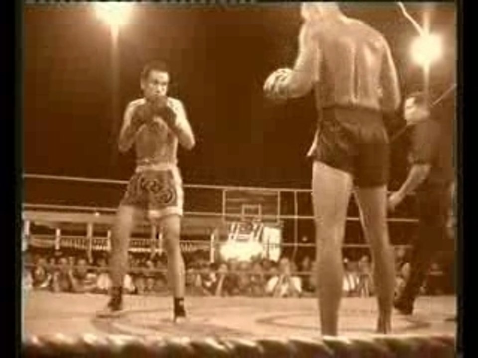 DOGEATDOG MMA MARCO SANTI MUAY THAI