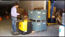 Battery Operated Pallet Truck Video | Operating Battery Operated Pallet Truck