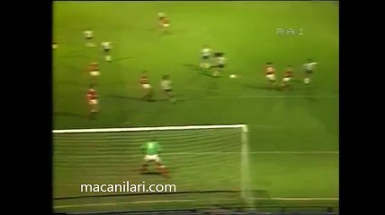 19.09.1984 - 1984-1985 UEFA Cup Winners' Cup 1st Round 1st Leg Wrexham FC 1-0 FC Porto