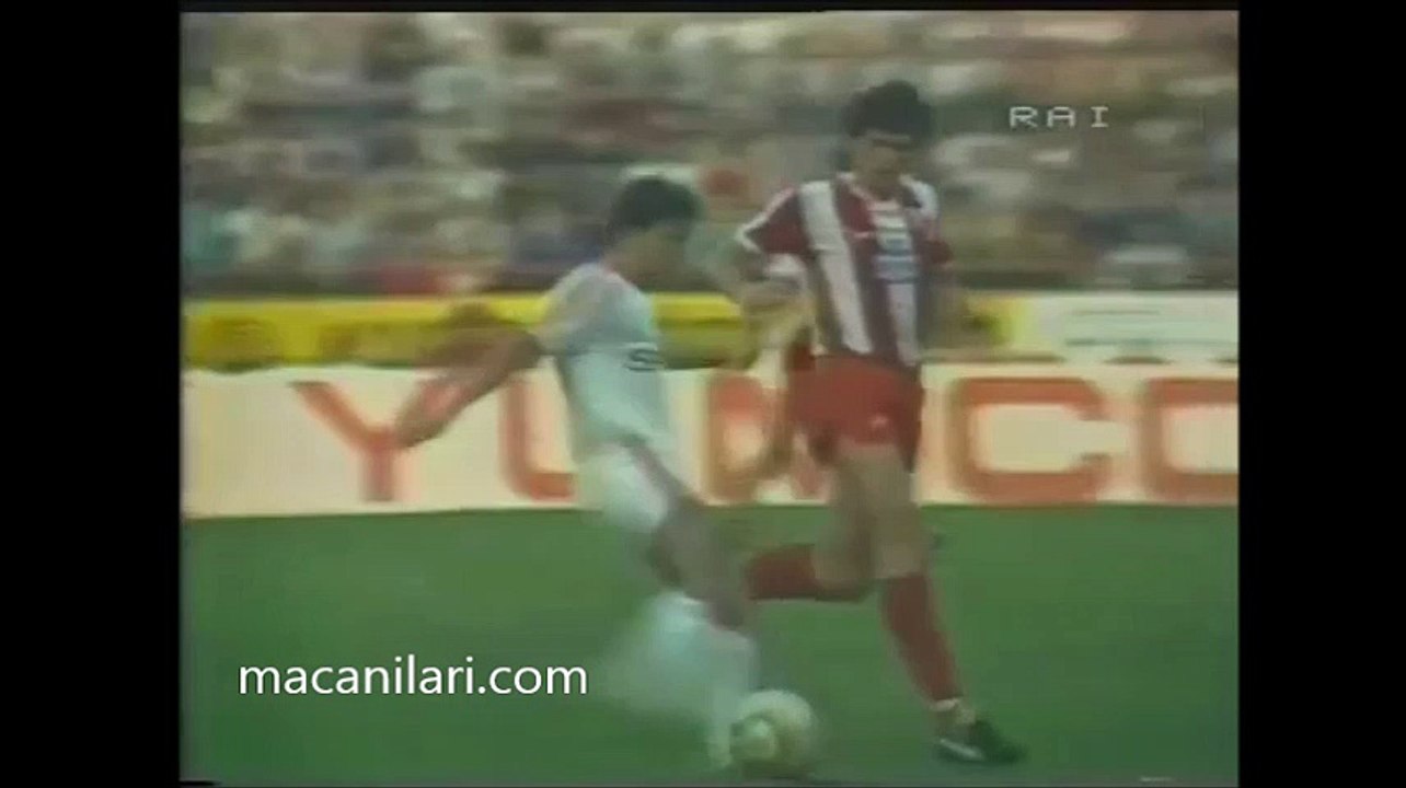 19.09.1984 - 1984-1985 European Champion Clubs' Cup 1st Round 1st Leg Crvena Zvezda 3-2 Benfica