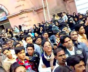 'Qama (Talwar) ka Matam' (Full) by Maulana Sharar Naqvi, at Chehlum Allahabad on 25 Jan 2011