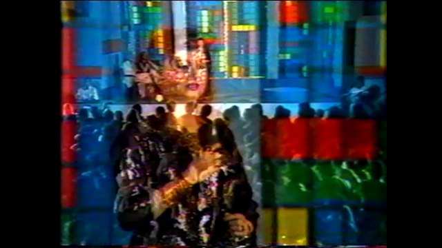 Hindko Singer Mahjabeen Qazalbash in PTV Program Ander Shehar Part 7