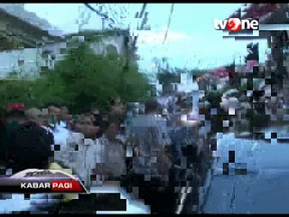 Mobil Mewah Yusril Disiram Cat Kuning di Bidara Cina