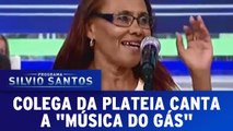 Colegas cantam a música do gás no Programa Silvio Santos