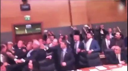 Bagarre générale au parlement turc