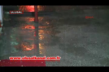 Şiddetli sağanak ve dolu hayatı olumsuz etkiledi