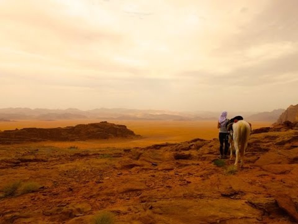 Dans le désert de Jordanie - 3min