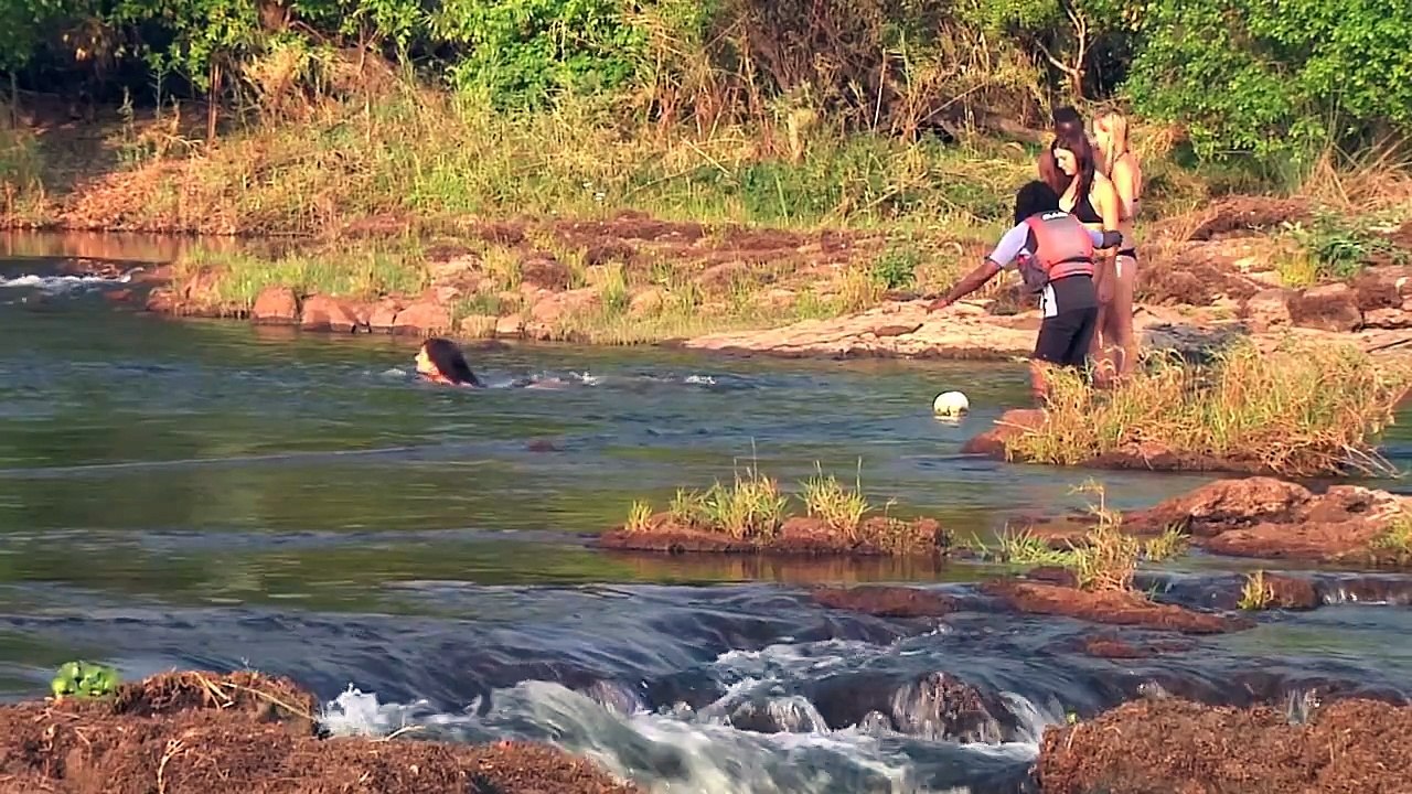 Voici la piscine la plus dangereuse du monde ! Ça vous donne envie d’y plonger ?