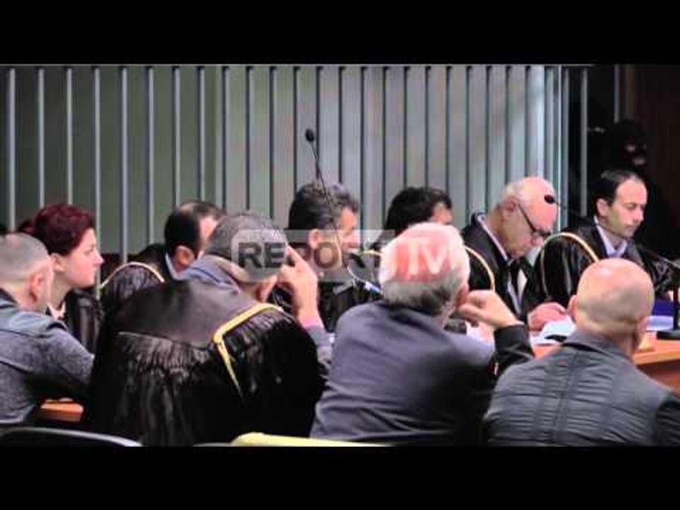 Report TV - Vrasësit me pagesë, gjykata s’ndan dosjen e Kristi Pine e bandës së Tafilit