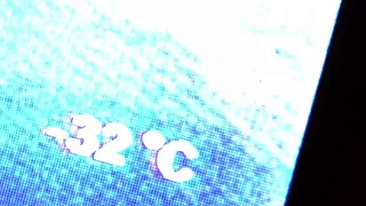 Dogsledging adventure in Greenland - HD_05