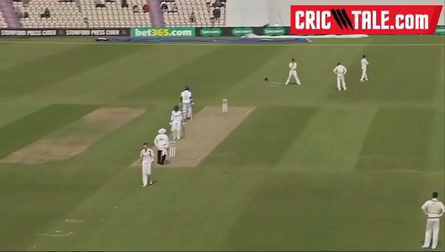 Adam Voges Struck in Head During English County Match