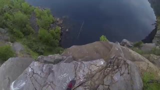World CliffL Jumping (HD)_02