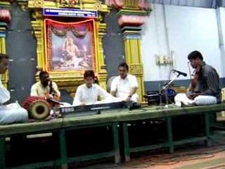 Carnatic on Keyboard - Thodi Raga Alapana