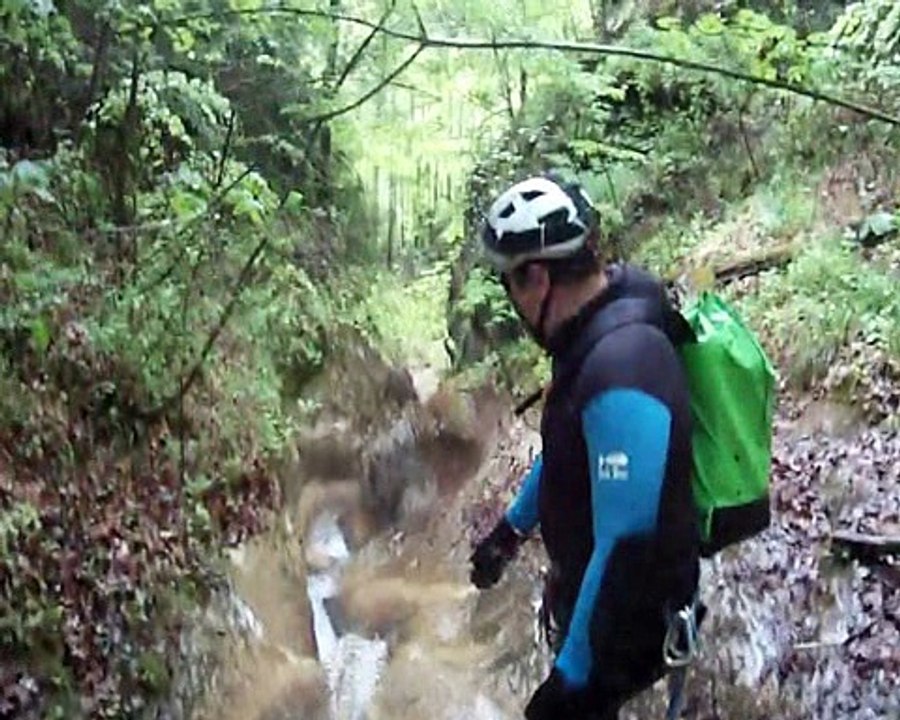 Canyon Rio Sourd (Live & Let Die)