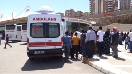 Şanlıurfa?da Asker Adayları Gözyaşları Arasında Birliklerine Uğurlandı