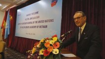 Jan Eliasson visita Vietnam para abordar temas medioambientales