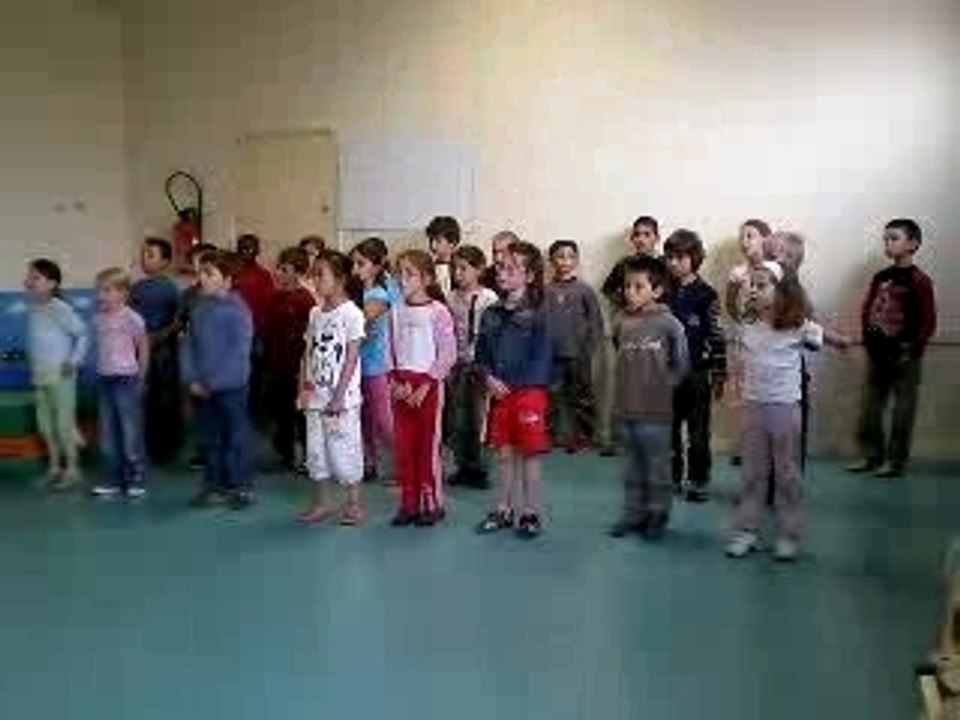A la claire fontaine