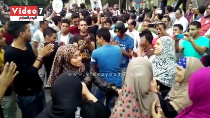 بالفيديو.. وصلة رقص لأنصار الداخلية أثناء حصارهم نقابة الصحفيين