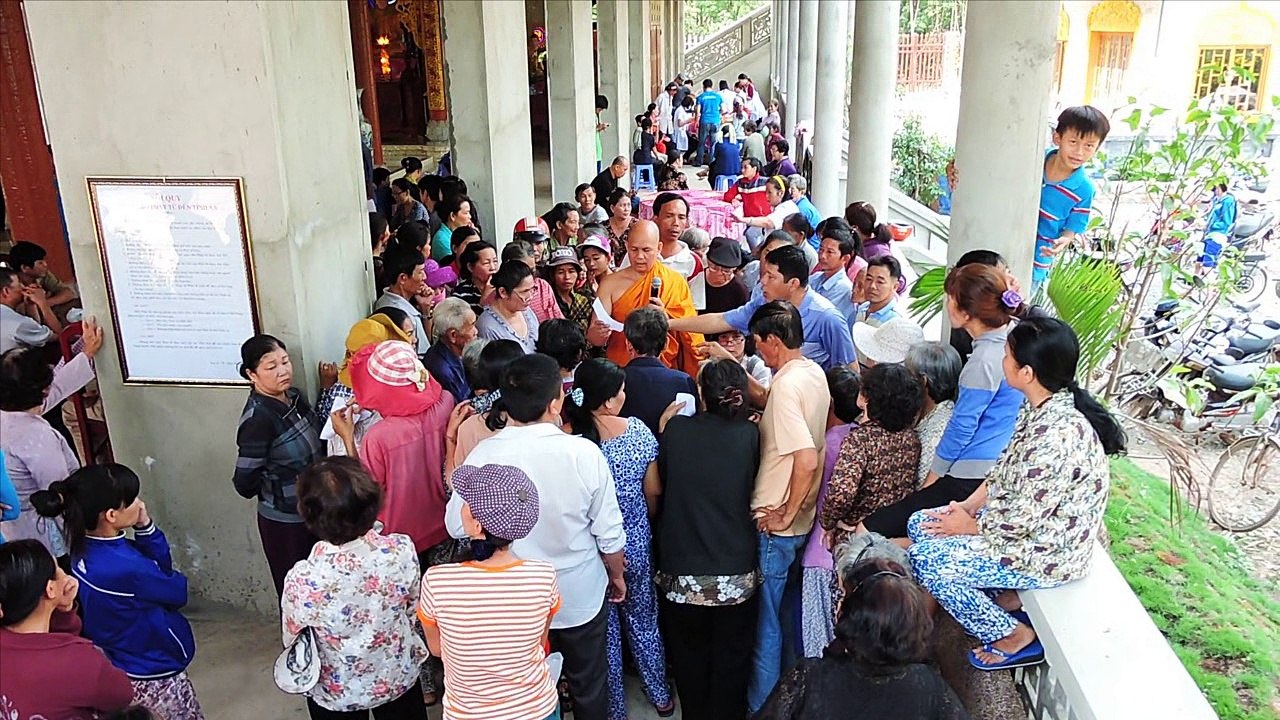 KHÁM BỆNH TỪ THIỆN TẠI CHƠN THÀNH binh phuoc 2016