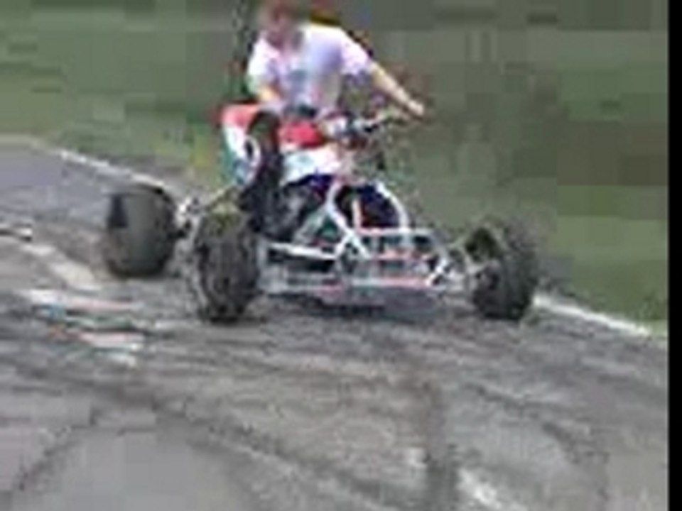 900 CBR FIRE BLADE sur 4 roues