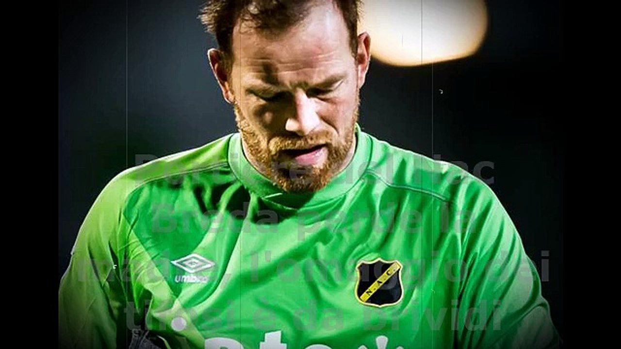 Olanda: portiere del Nac Breda perde la madre, l'omaggio dei tifosi è da brividi