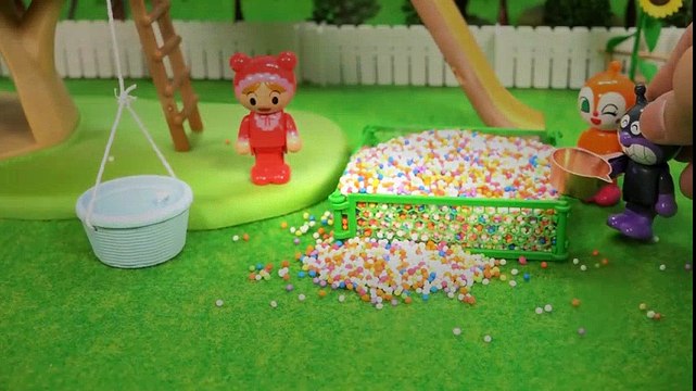 アンパンマンおもちゃ シルバニアのツリーハウスで遊ぼう / Anpanman Dolls + the Fun “Sylvanian Families” Tree House!!