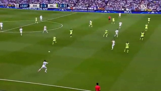 Cristiano Ronaldo Great Chance - Real Madrid vs Manchester City - 04.05.2016