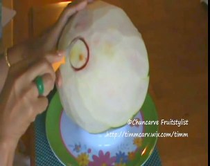 Chuncarve Holiday Platter-แกะสลักผลไม้แต่งจาน