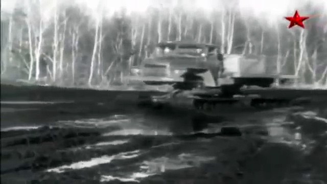 Гусеничный Урал-5920 и УАЗ-451С