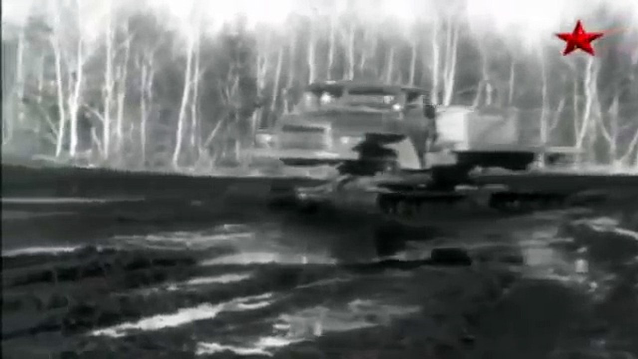 Гусеничный Урал-5920 и УАЗ-451С