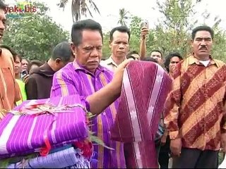 Misa Perdana Rm Aloysius Bulu Lero CM. Sumba Barat Daya, 10 Oktober 2012. Tarian Sambutan.