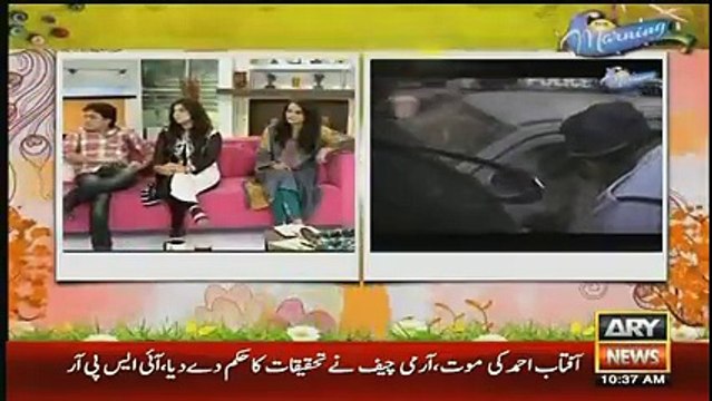 See What Happens When New Female Police Doing Checking On Karachi Roads