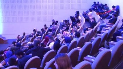 Erzurum Atatürk Üniversitesi'nde Şehriyar Paneli