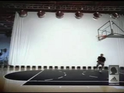 NBA - Adidas - Kobe Bryant - freestyle Dunk
