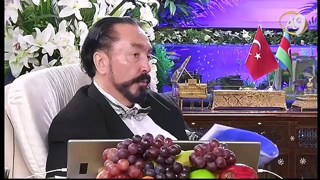 Mevlana Mesnevi için Allah tarafından indirilmiştir demektedir