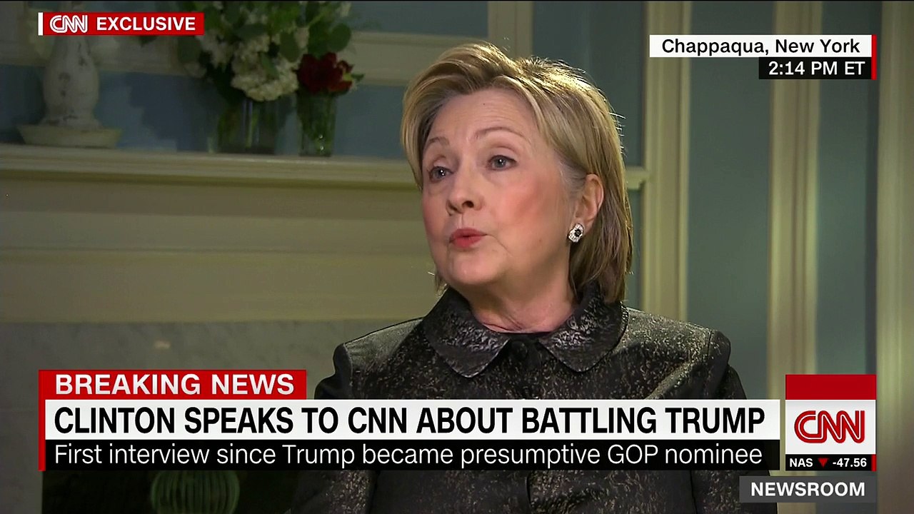 Hillary Clinton : Donald Trump 'is a loose cannon'