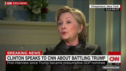 Hillary Clinton : Donald Trump 'is a loose cannon'