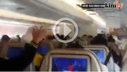 Allahuakbar...penumpang meraung pesawat dilanda ribut