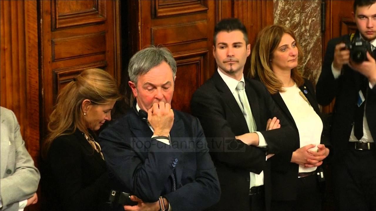 Merkel në Itali: Mbrojtja e kufijve, sfida e së ardhmes - Top Channel Albania - News - Lajme