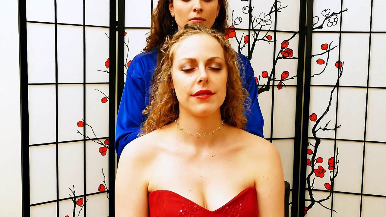 ASMR Scalp Massage, Hair Play, Head Massage & Scratching, Binaural No Talking